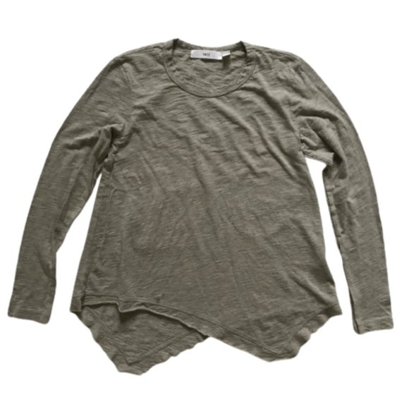 WILT Long Sleeve Asymmetric Hem Top T Shirt Womens XS Gray Crew Neck Long Sleeve - Picture 1 of 11